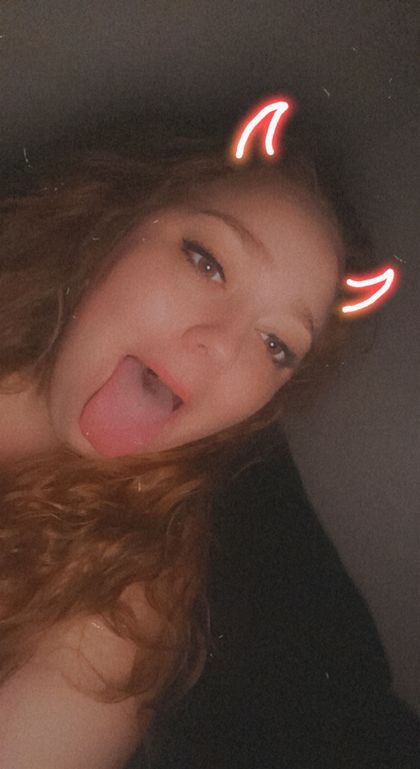 sexyredthing OnlyFans picture