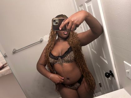ispyniyaah OnlyFans picture