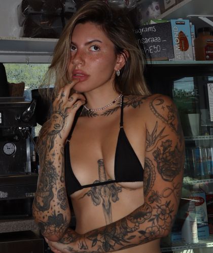 baristawithtats OnlyFans picture