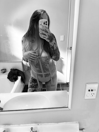 inkedmamiix OnlyFans picture