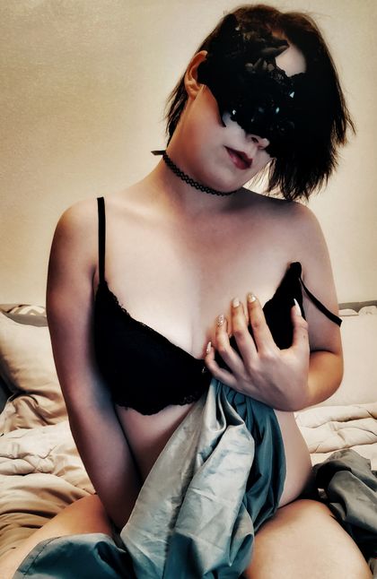 lyra_rose OnlyFans picture