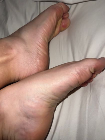 ittybittytinyfeet OnlyFans picture