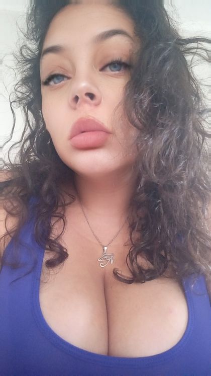 yassmelon OnlyFans picture