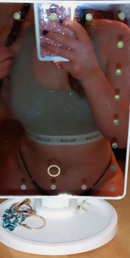 valentinanoir OnlyFans picture