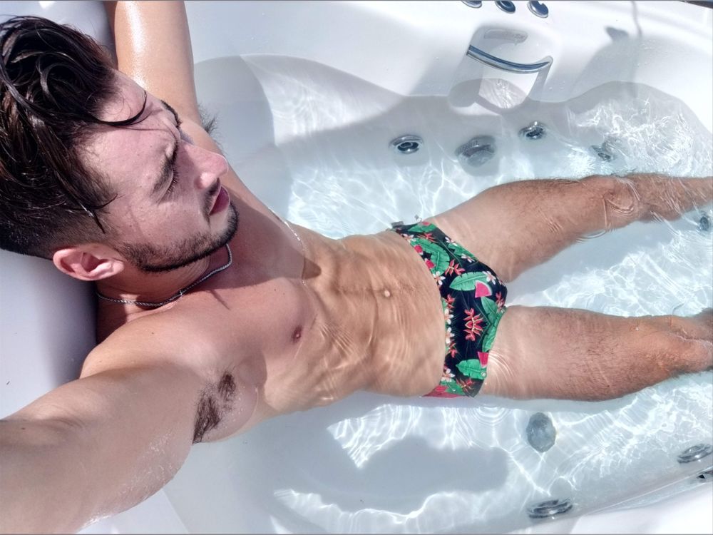leothebigdick OnlyFans profile picture