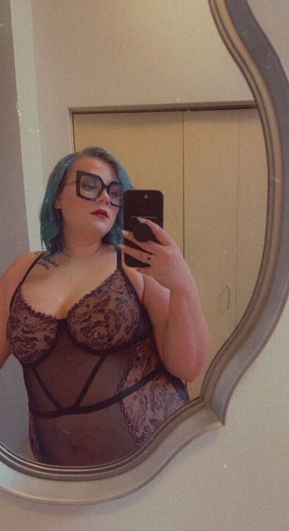 bluehairedbabe69 OnlyFans picture