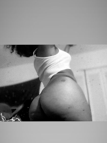 sueyum OnlyFans picture