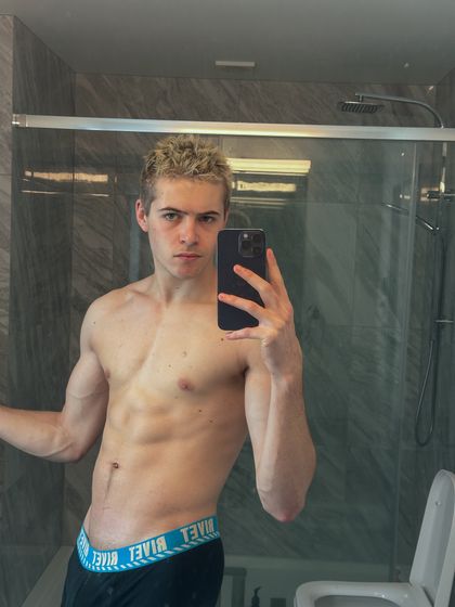 u105760239 OnlyFans picture