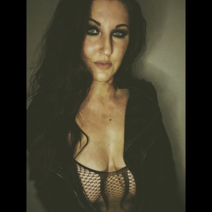 ladyking OnlyFans picture