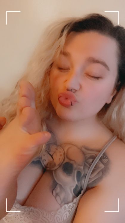 barefootbongbabe OnlyFans picture