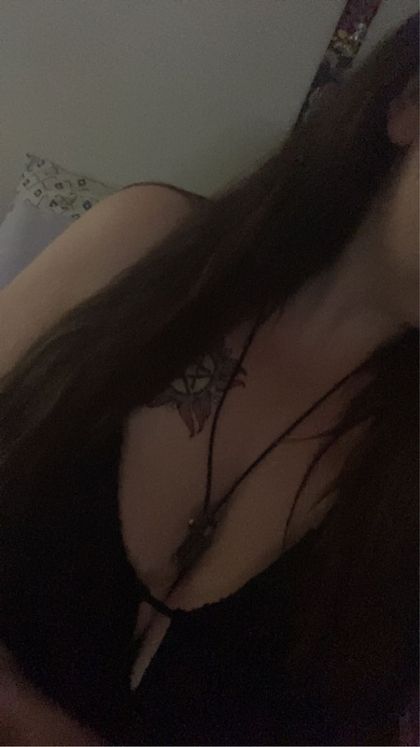 lonergirl20 OnlyFans picture