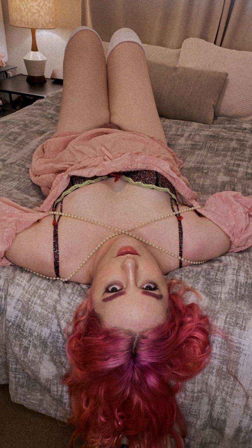 friendliercatwife OnlyFans profile picture