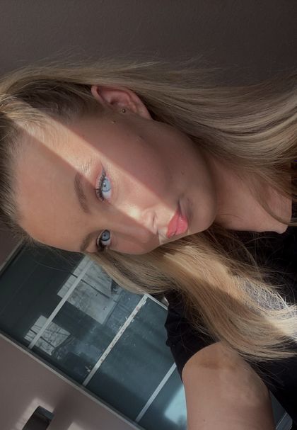 melami OnlyFans picture