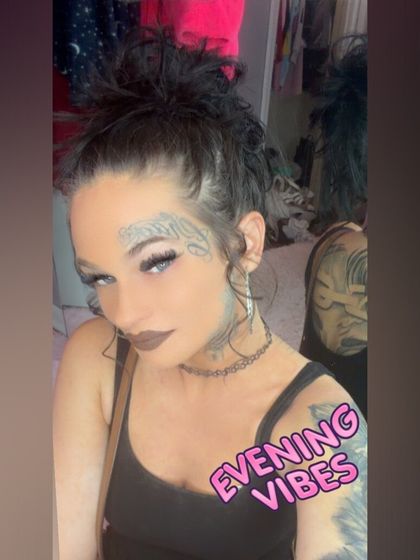 raventryagainx OnlyFans picture
