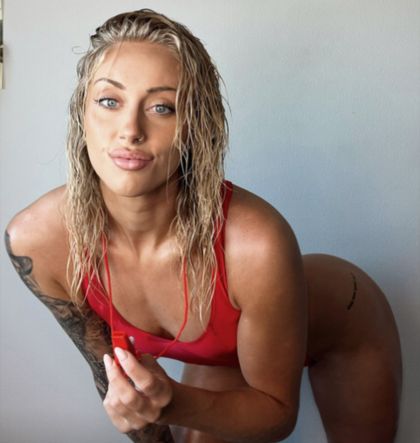 kaye2828 OnlyFans picture