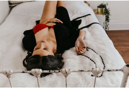 yoursecrethousewifey OnlyFans picture