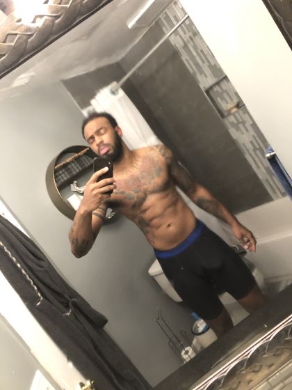 scottiebreakmyback OnlyFans picture