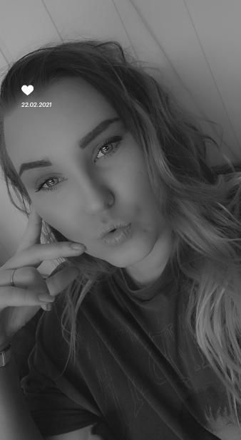 phoenixbanks OnlyFans picture