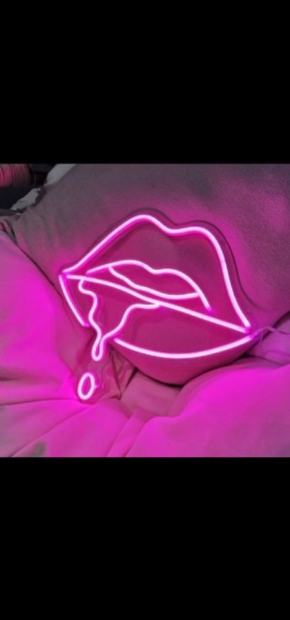 naughtyneon OnlyFans picture