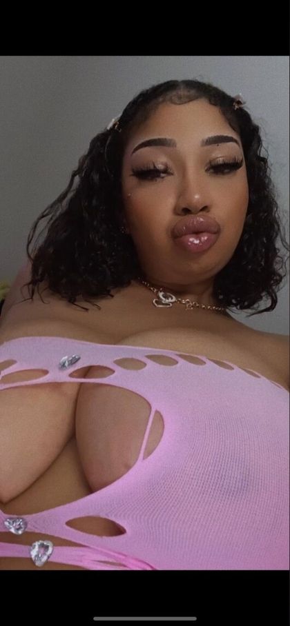 therealyazzdiorr OnlyFans picture