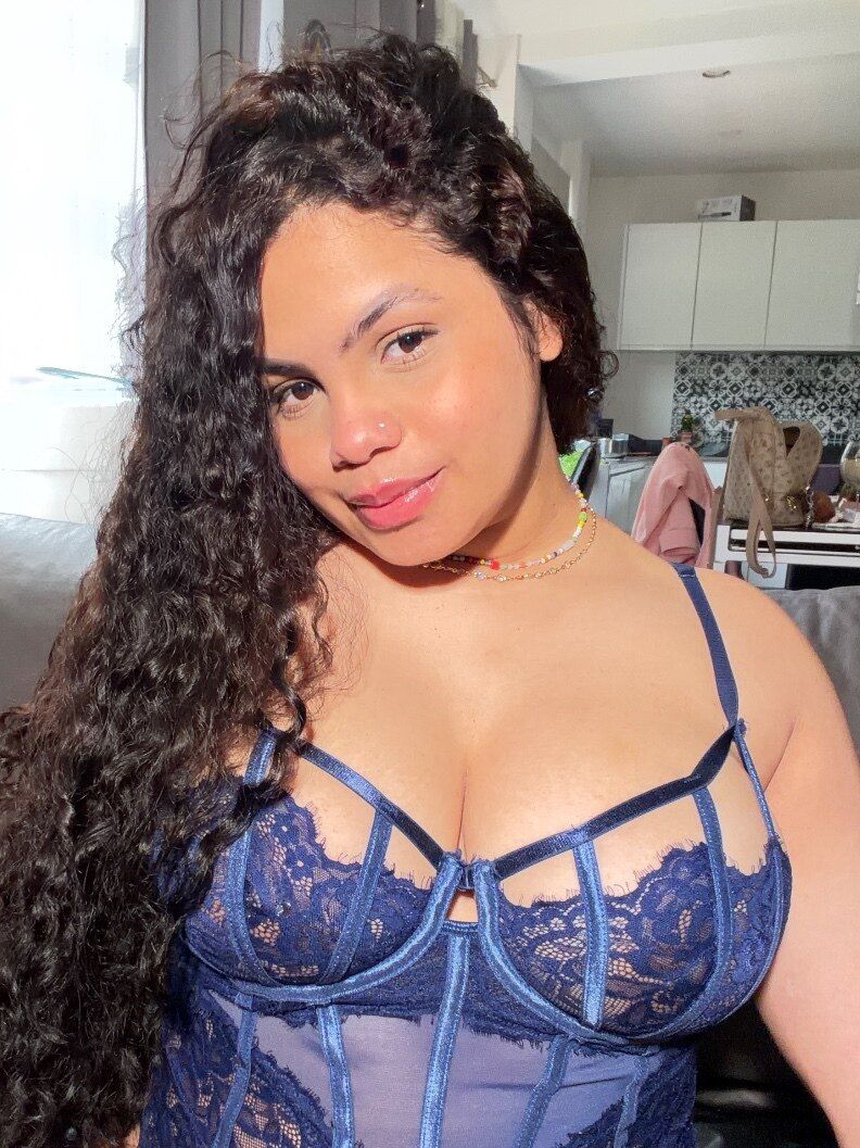 marierosquet OnlyFans profile picture