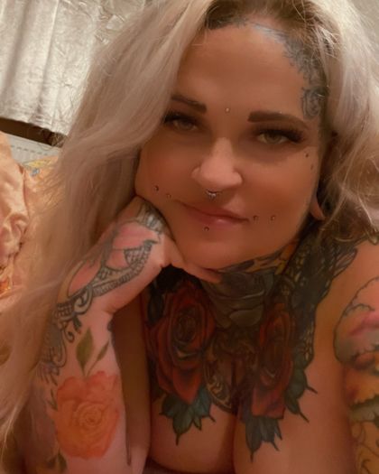 gothbarbie_12 OnlyFans picture