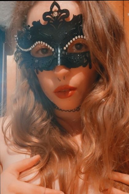 aurora_rose_420 OnlyFans picture