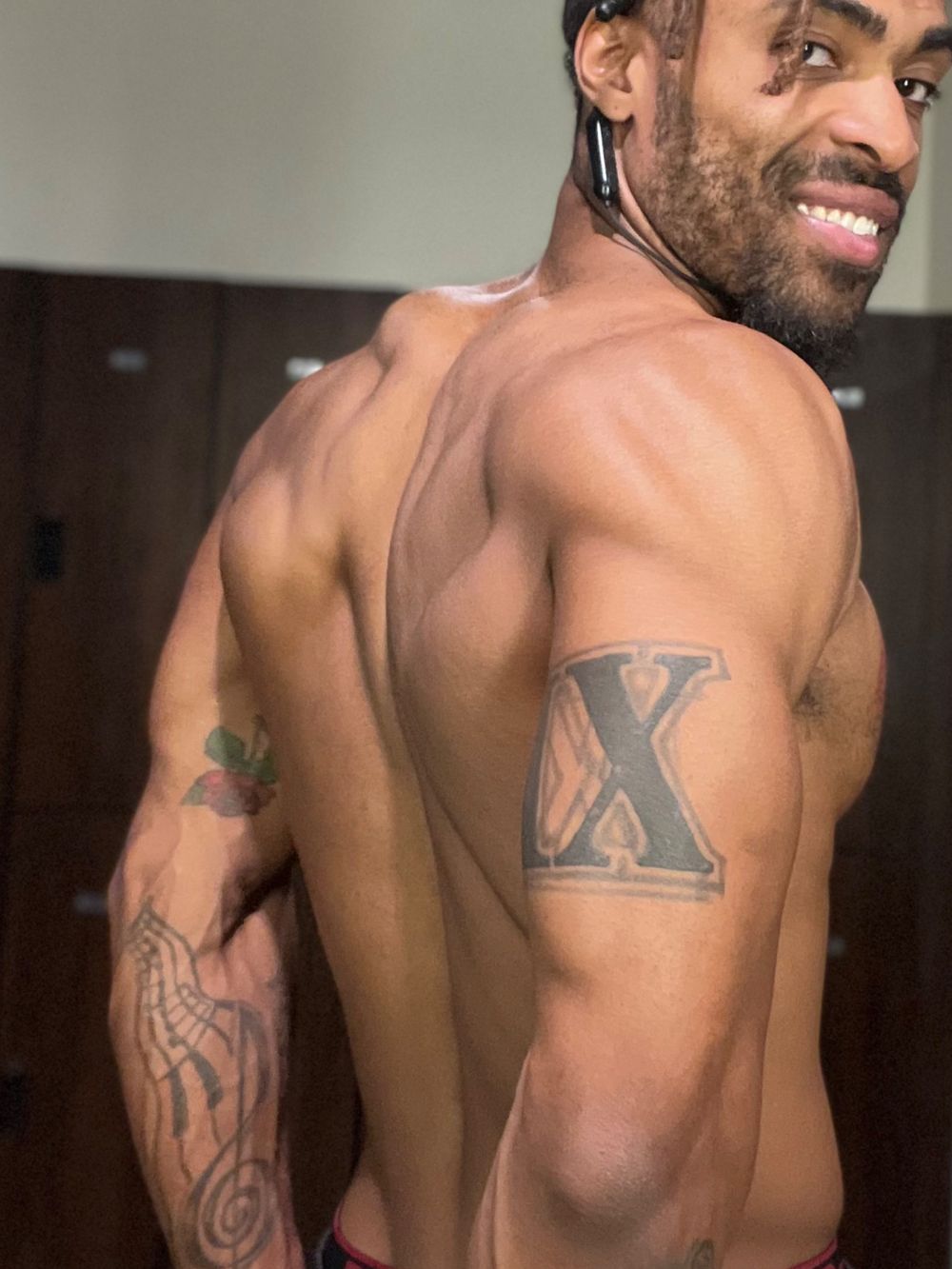 fr0ntr0w_knock OnlyFans profile picture