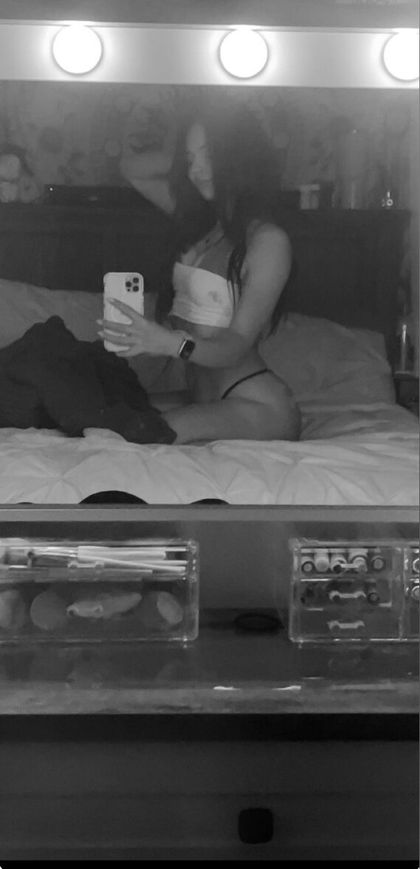 itzzme.trinity2 OnlyFans picture