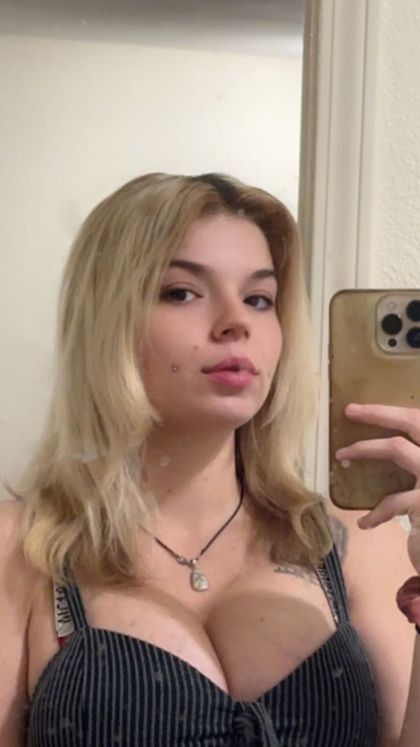 sugarsweet.i OnlyFans picture