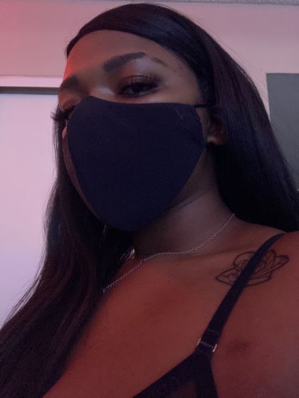 sunflowerkissess OnlyFans picture