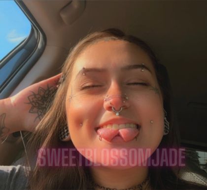 sweetblossomjade OnlyFans picture