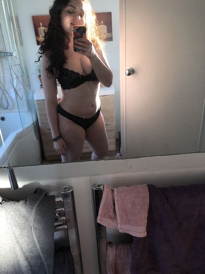 emmar99 OnlyFans picture