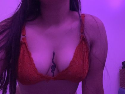hornylatinaa OnlyFans picture