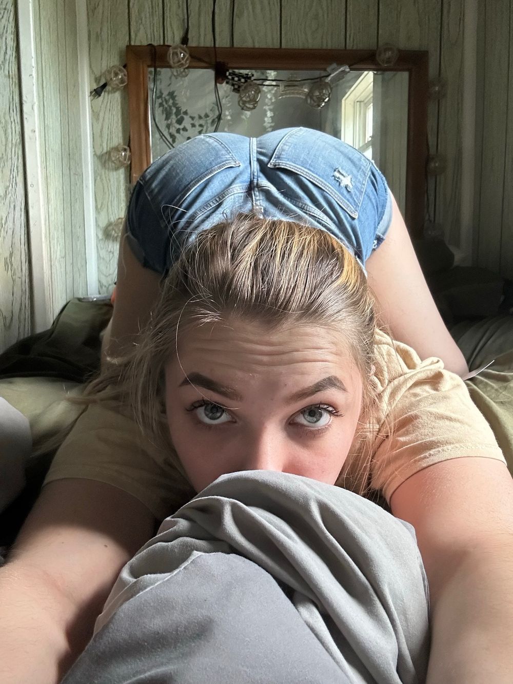 bunnieswrld OnlyFans profile picture
