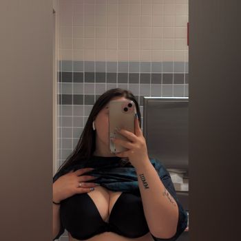 nicole