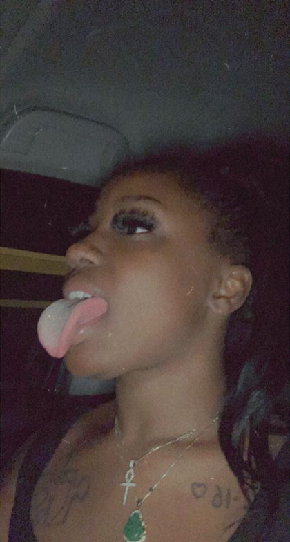 nylaparadise OnlyFans picture