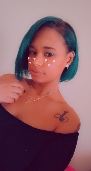 pretti_420 OnlyFans - Free Trial - Photos - Socials | FansMetrics.com