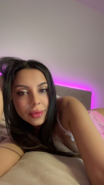 izydiamoonnd OnlyFans picture