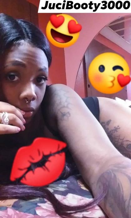 madamblue_dhathroatgoat OnlyFans picture