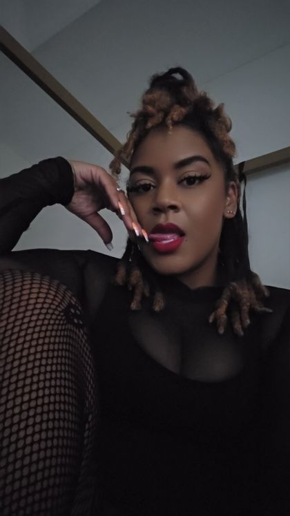 thatsher_neenee OnlyFans picture