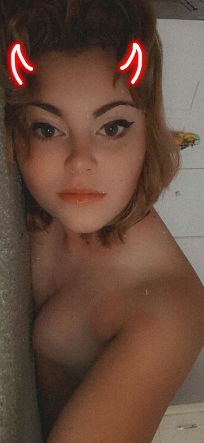 rayna313 OnlyFans picture
