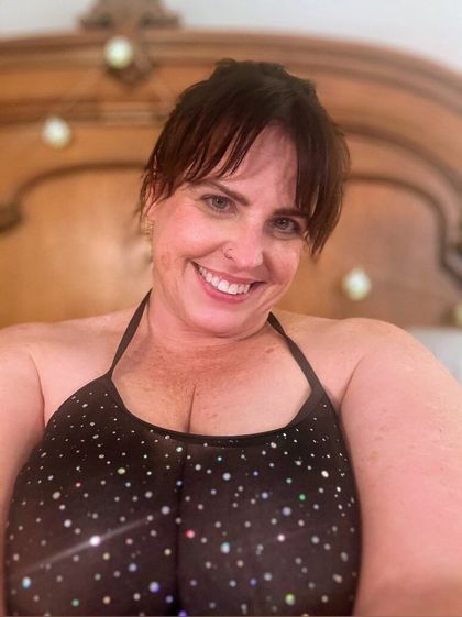 hipsandcurves75 OnlyFans picture