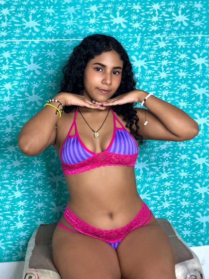 andreagonza18 OnlyFans picture