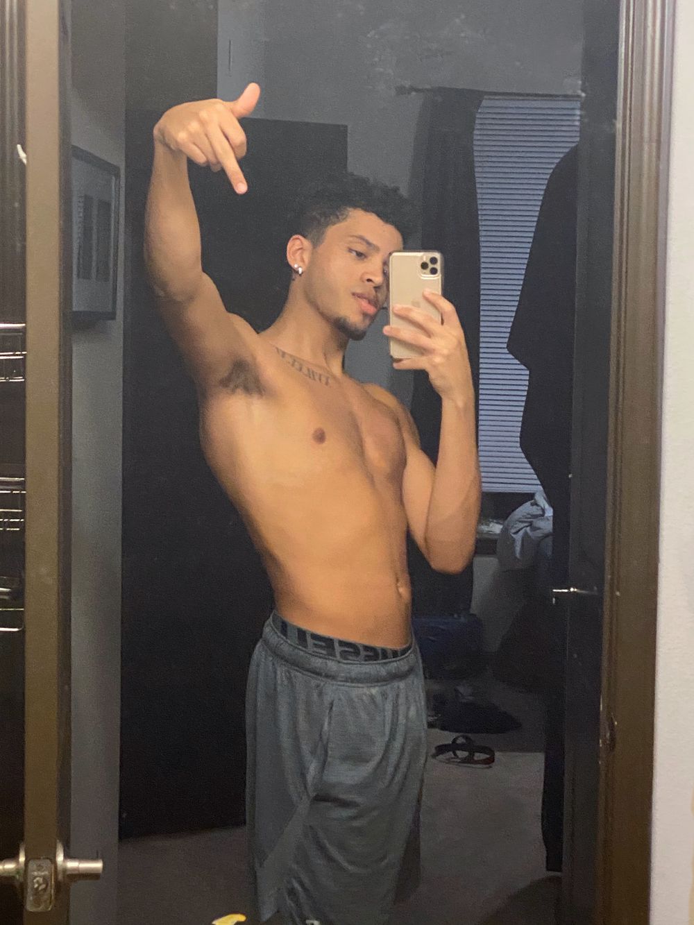 perfection98 OnlyFans profile picture