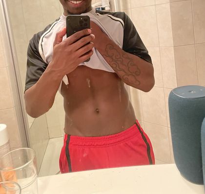 mrkingwood OnlyFans picture
