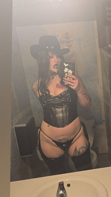 xrivkahx OnlyFans picture