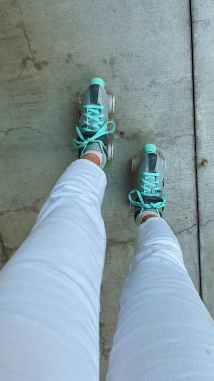 petiteasianfeetfans OnlyFans picture