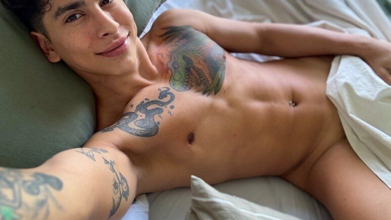 emivelax OnlyFans profile picture