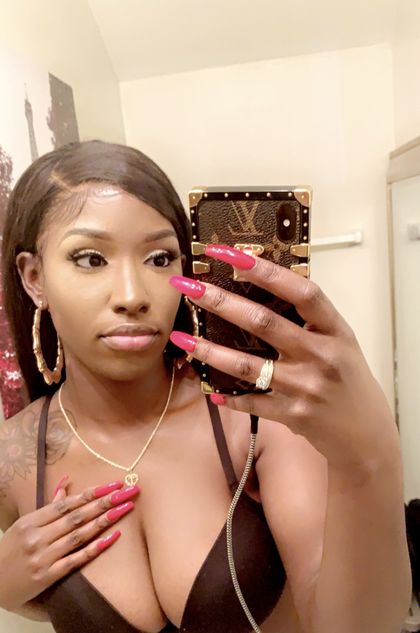 darkskinmikiaaa OnlyFans picture